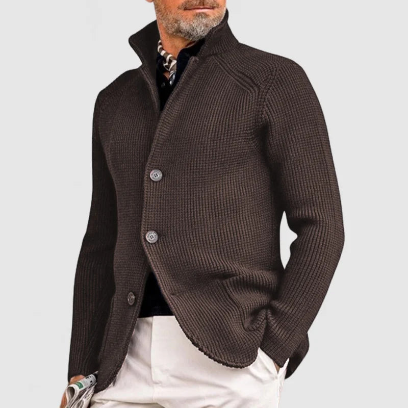 Chaqueta de Punto con Cuello Alto y Cierre de Botones