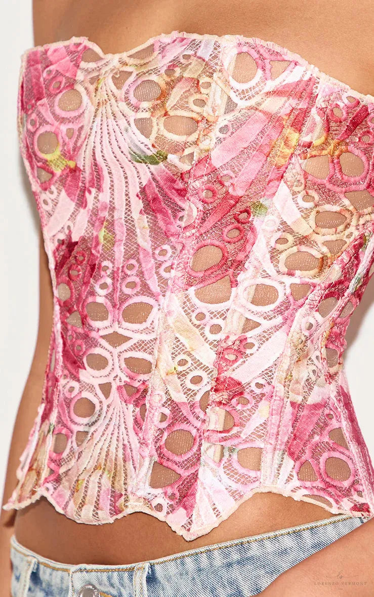 Top Corset Blanco de Encaje Floral – Estilo Elegante y Sexy