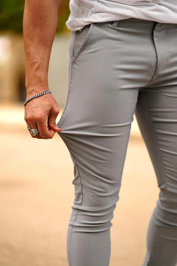Pantalón Slim Fit Negro