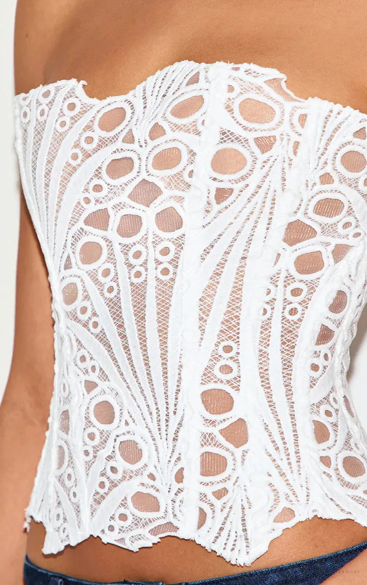 Top Corset Blanco de Encaje Floral – Estilo Elegante y Sexy