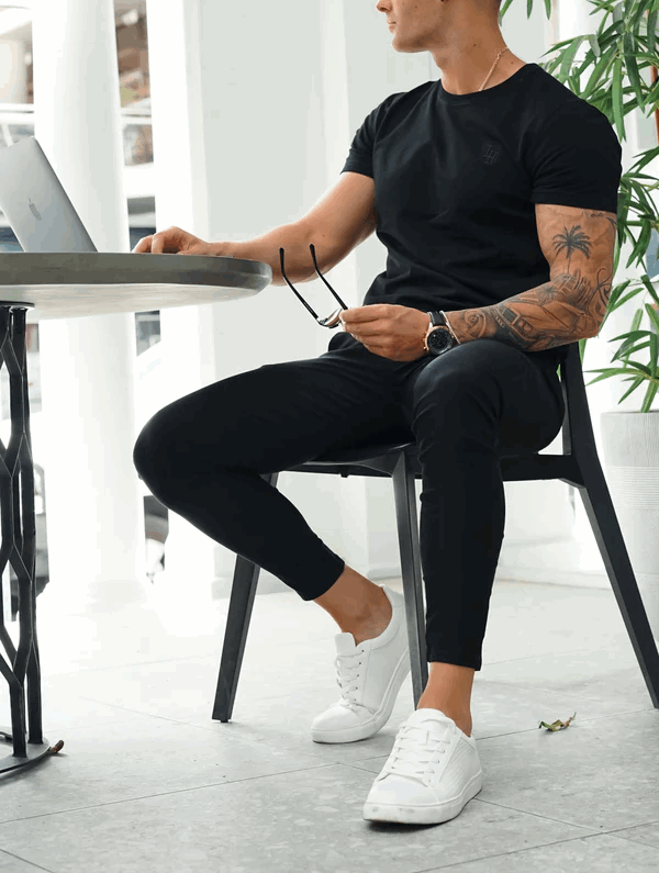 Pantalón Slim Fit Negro