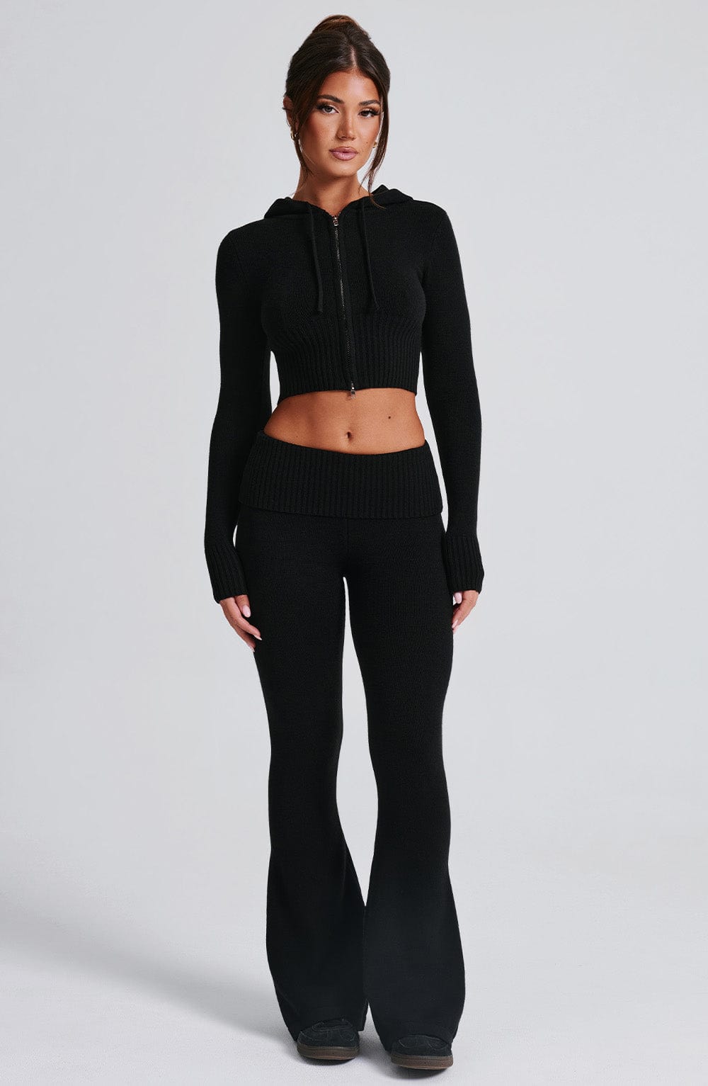 Pantalón Knit Negro de Corte Flare