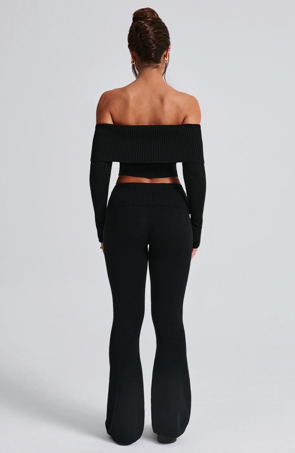 Pantalón Knit Negro de Corte Flare